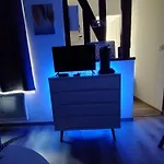 Lejlighed Confortable Tv Centre